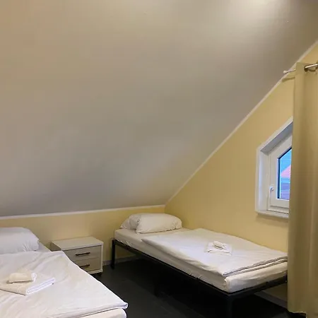 Familienhaus Mit Garten, Terrasse & Grill Greifswald