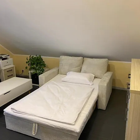 Hébergement de vacances Familienhaus Mit Garten, Terrasse & Grill Greifswald