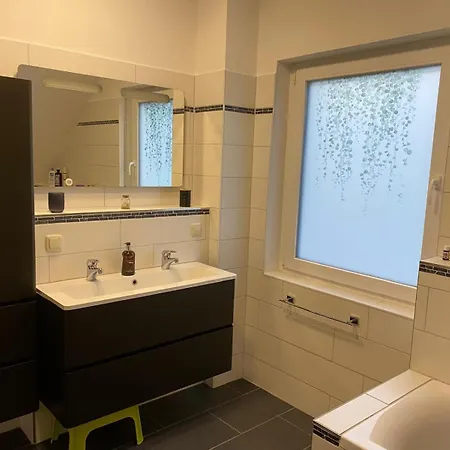 Familienhaus Mit Garten, Terrasse & Grill * Greifswald