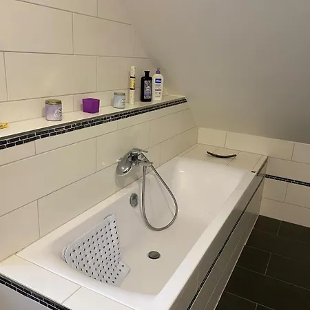 Hébergement de vacances Familienhaus Mit Garten, Terrasse & Grill Greifswald