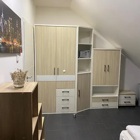 Hébergement de vacances Familienhaus Mit Garten, Terrasse & Grill *