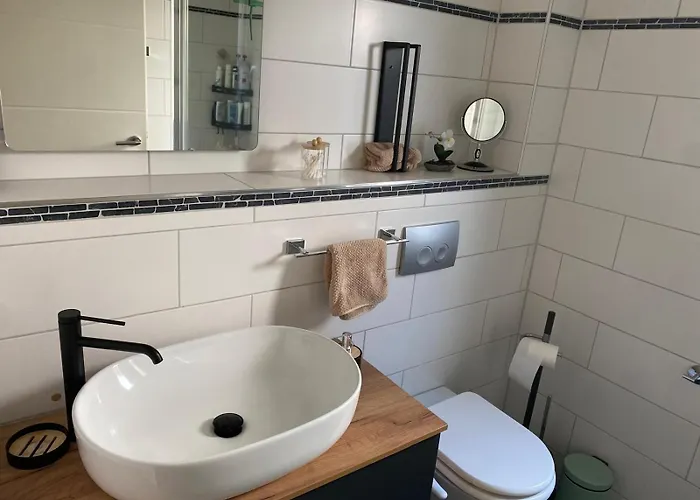 Familienhaus Mit Garten, Terrasse & Grill * Грайфсвальд