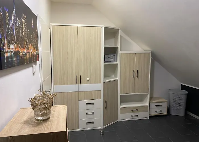 Дом отдыха Familienhaus Mit Garten, Terrasse & Grill *