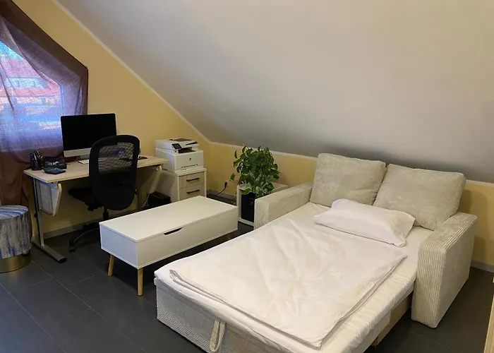 Familienhaus Mit Garten, Terrasse & Grill