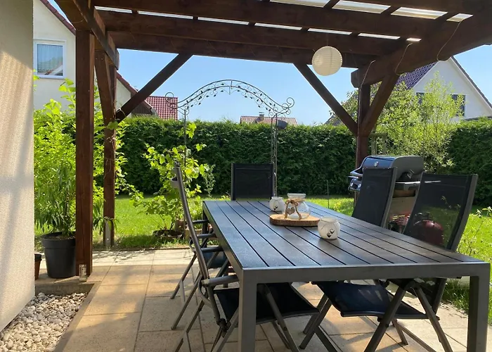 Familienhaus Mit Garten, Terrasse & Grill Дом отдыха *