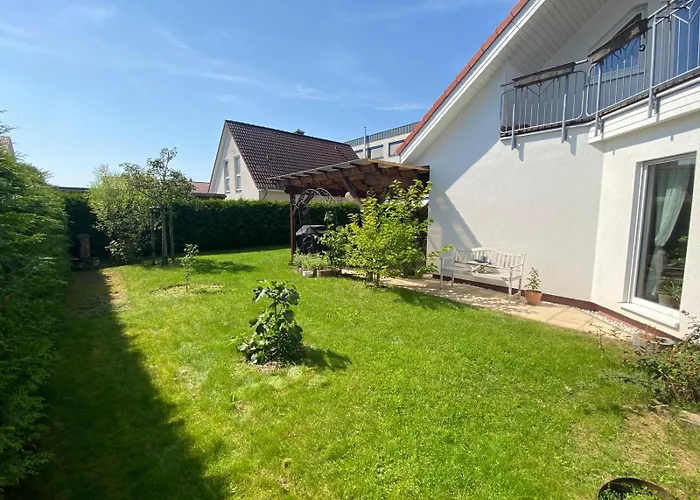 Familienhaus Mit Garten, Terrasse & Grill Грайфсвальд